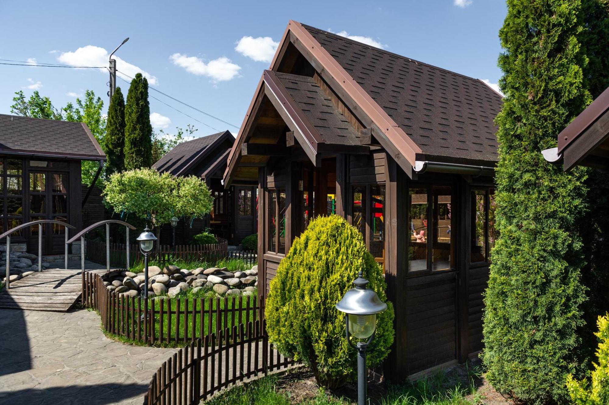 Kamelot Hotel Ternopil Exterior photo