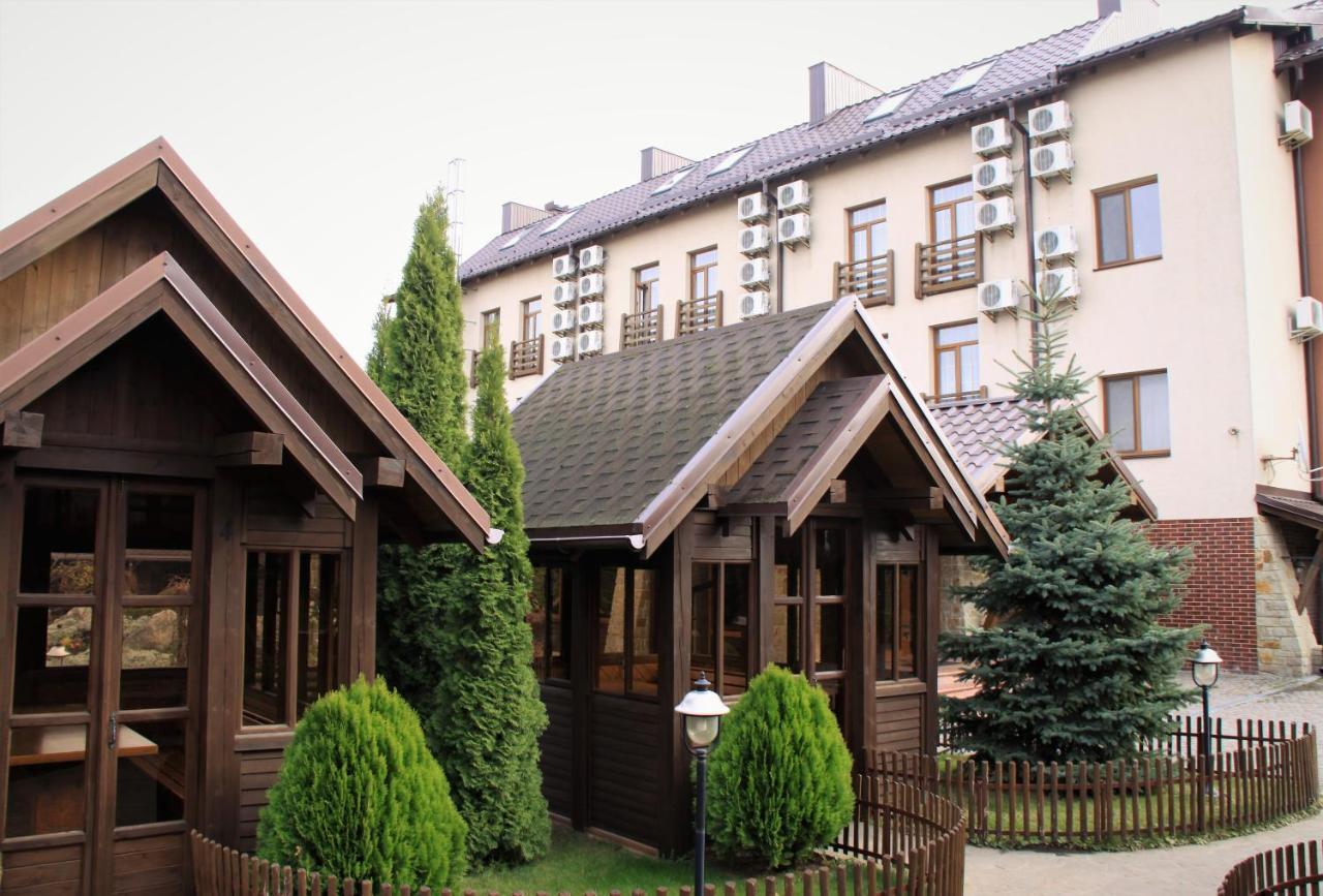 Kamelot Hotel Ternopil Exterior photo